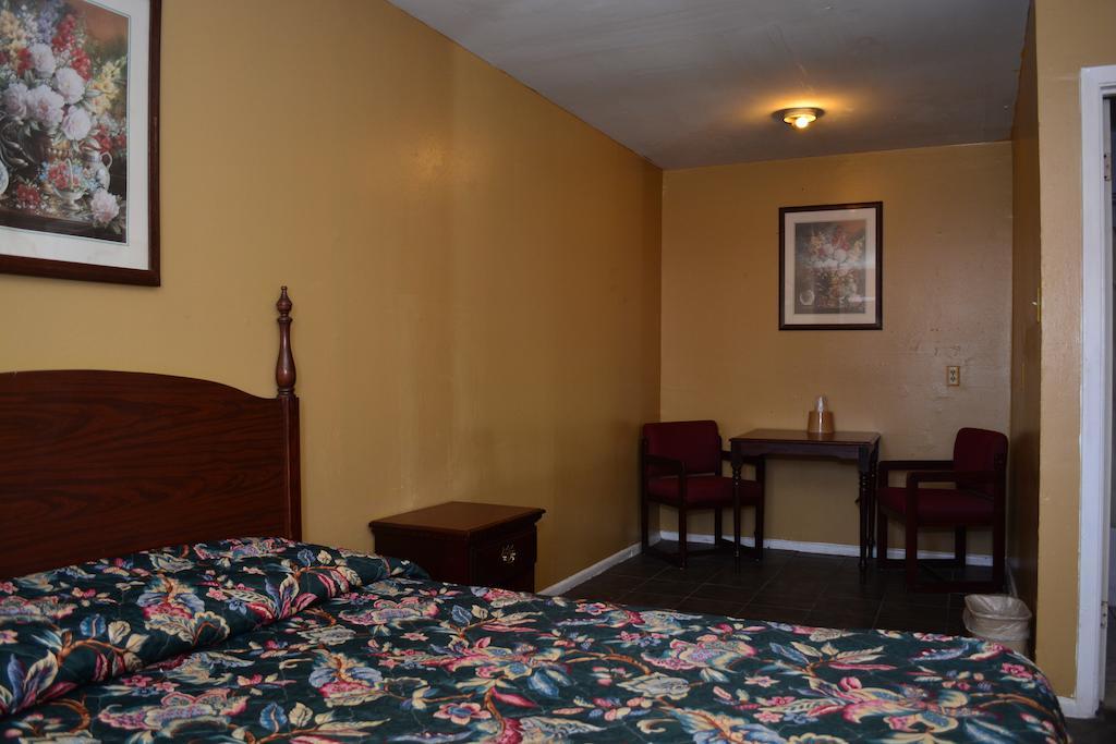 Everkleen Motel Downtown San Antonio Exterior photo